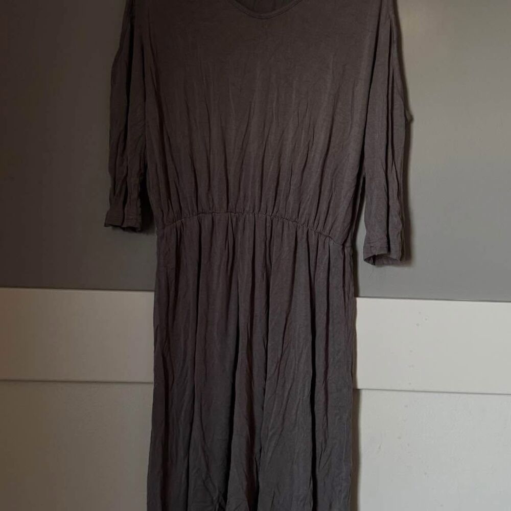 Meaveor off the shoulder dress NWOT